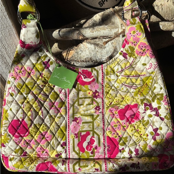 RARE Y2K Vintage Vera Bradley Floral Quilted Shoulder Bag- “Make Me Blush” - Picture 4 of 7